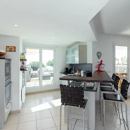 Bristol Penthouse *